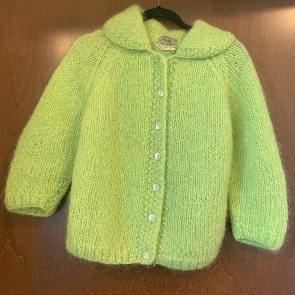 Gorgeous Green Vintage Sweater Button Up Sweater